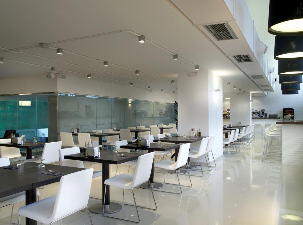 Castro Exclusive Residences Spa Sagrada Familia Barcelona Bagian luar foto