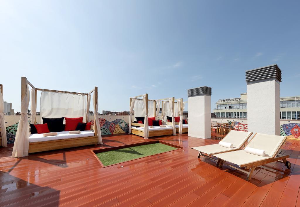 Castro Exclusive Residences Spa Sagrada Familia Barcelona Bagian luar foto