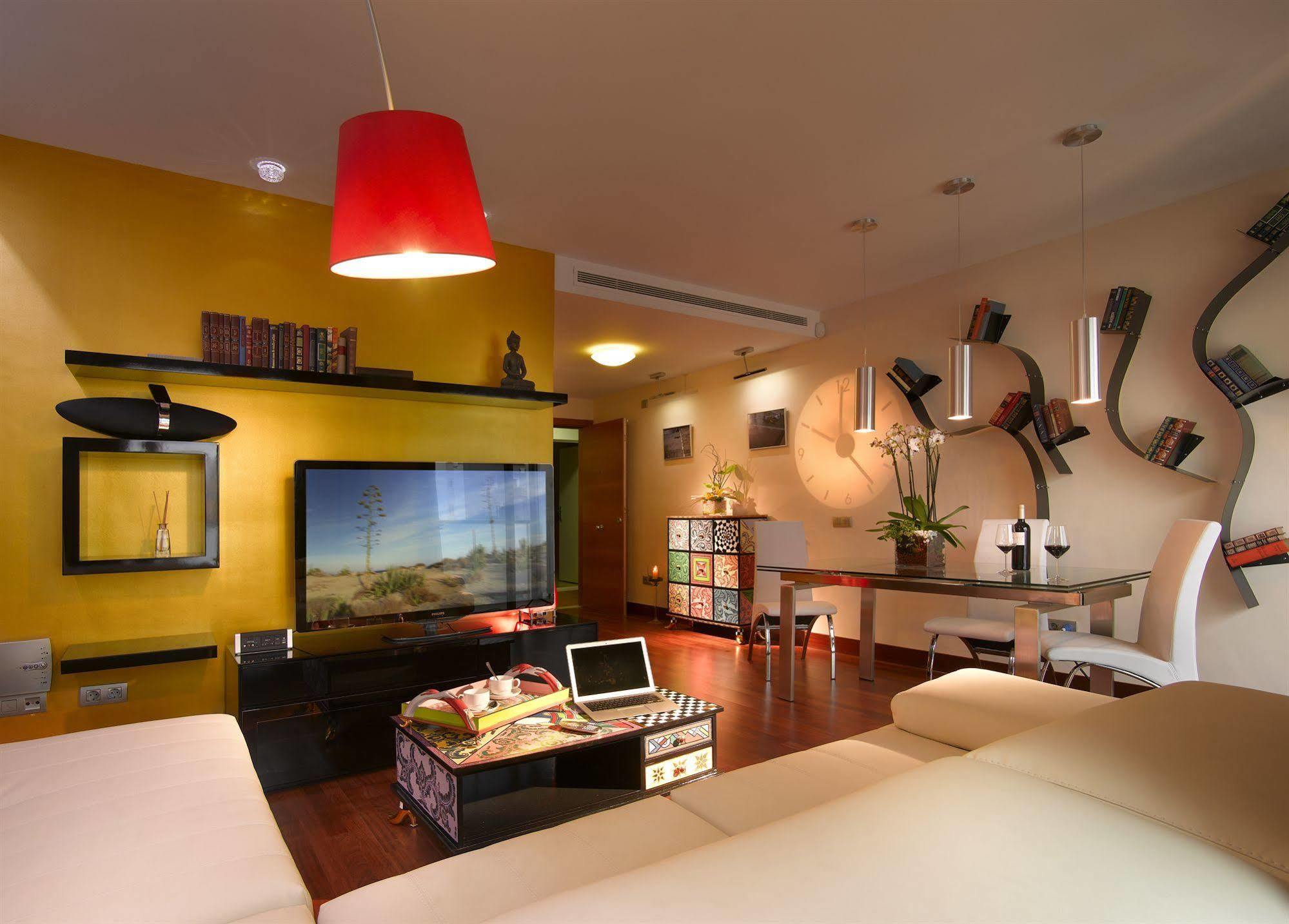 Castro Exclusive Residences Spa Sagrada Familia Barcelona Ruang foto
