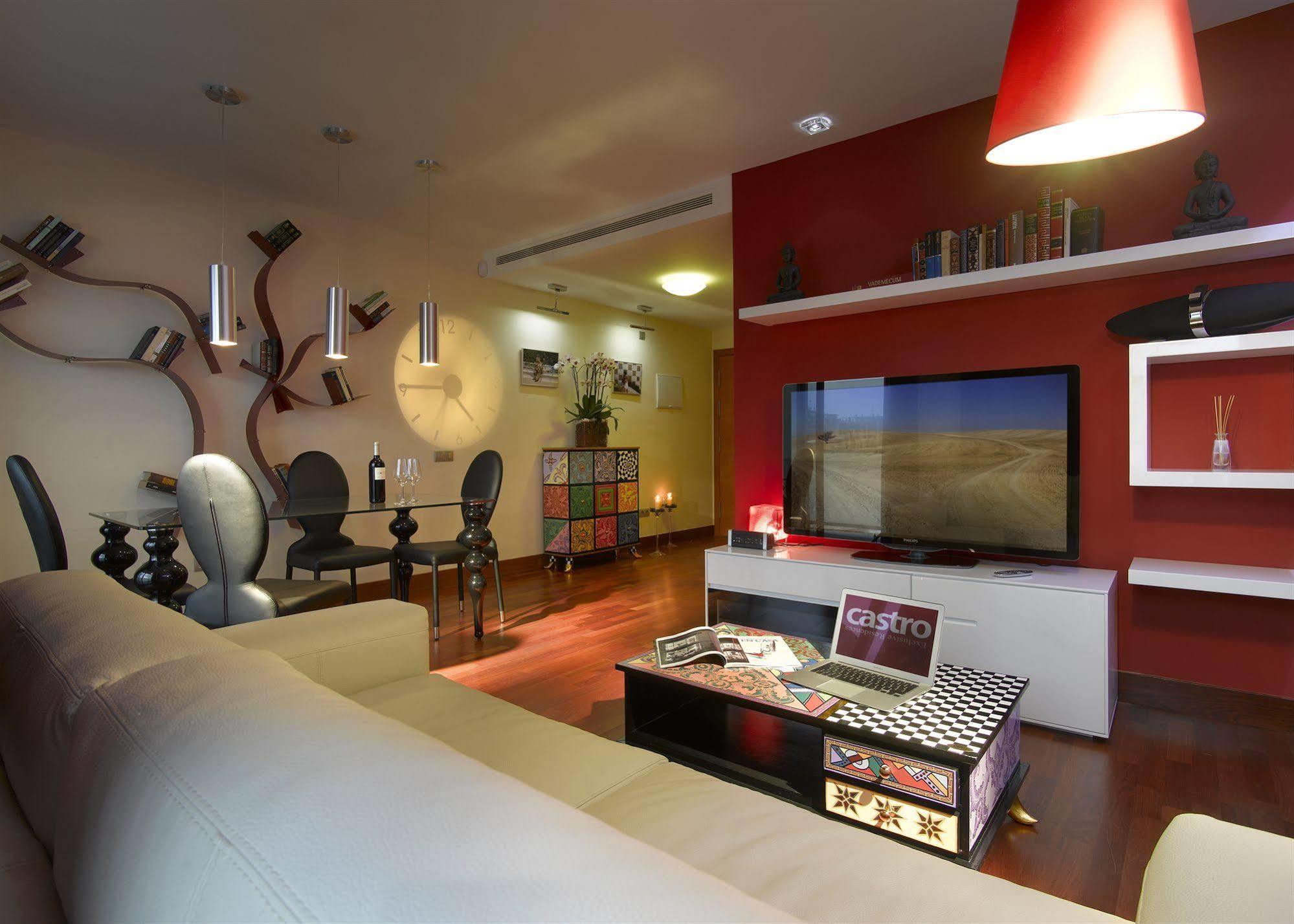 Castro Exclusive Residences Spa Sagrada Familia Barcelona Bagian luar foto